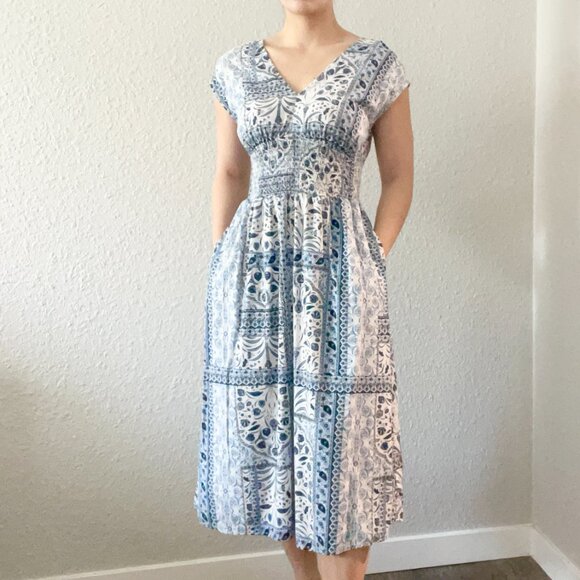 Old Navy Waist-Defined Midi Dress in Blue Paisley - Picture 2 of 10